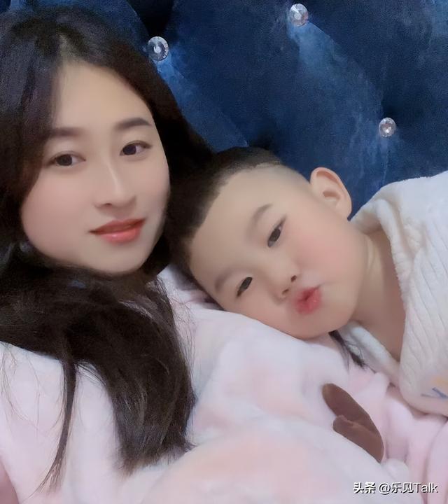 四川俩男童去世后续！哥哥7岁弟弟5岁，开学才7天，妈妈自曝死因