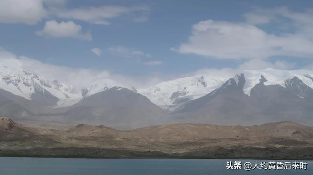 在喀什,留了一天去帕米尔。