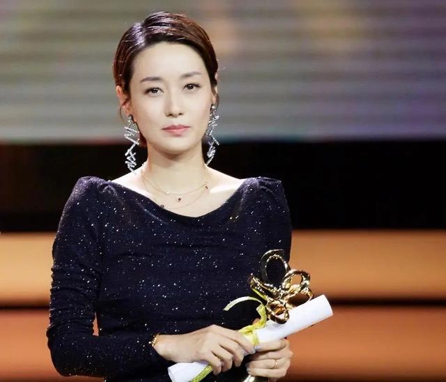 钱再多有什么用！曝马伊琍离婚6年后隐婚	，原来文章早看透她了