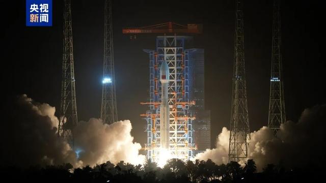凌晨，在海南文昌发射成功！