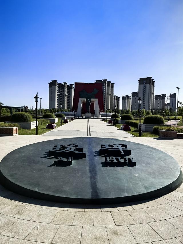 2025年夏季东北边境游（48）瑷珲腾冲中国人口地理分界线主题公园
