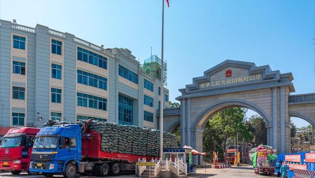 别吹G318了！G219才是王炸，超1万公里、横跨四省串起边疆生命线