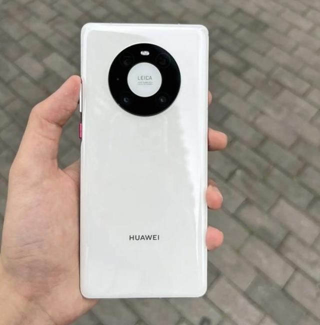 413MB！鸿蒙4.2推送最新版本 华为没有放弃老机型