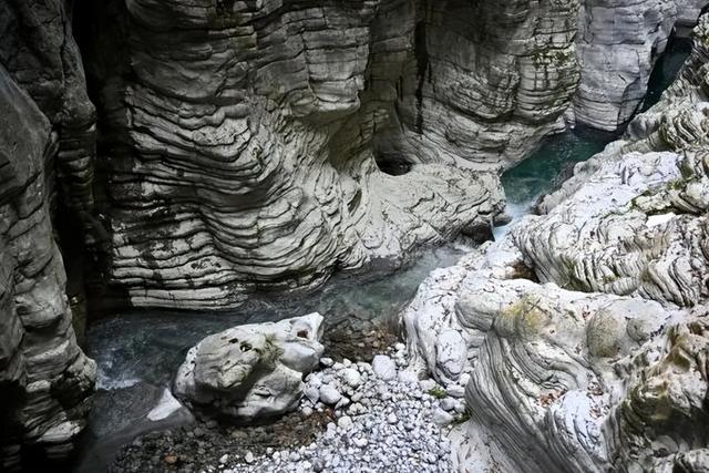 香港新闻网 | 探秘恩施：错峰邂逅山水，体验多元风情湖北恩施