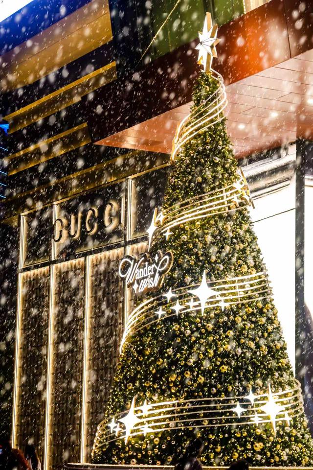 南宁万象城Pingu心愿快闪启幕 冬日夜空点亮童话秘境