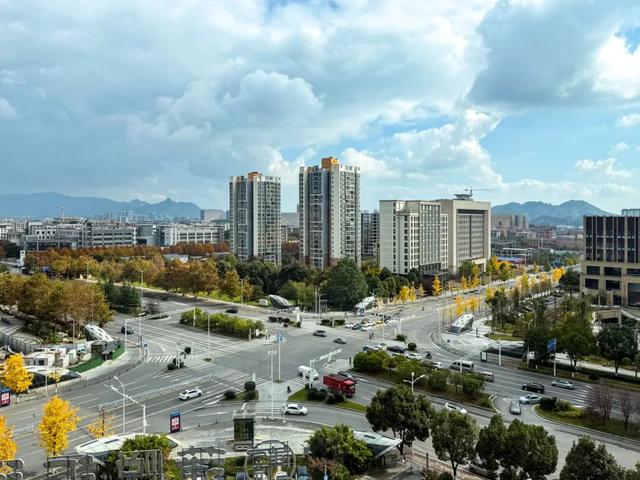 这个“名牌加身”的西南山城，正适合淡季来玩！