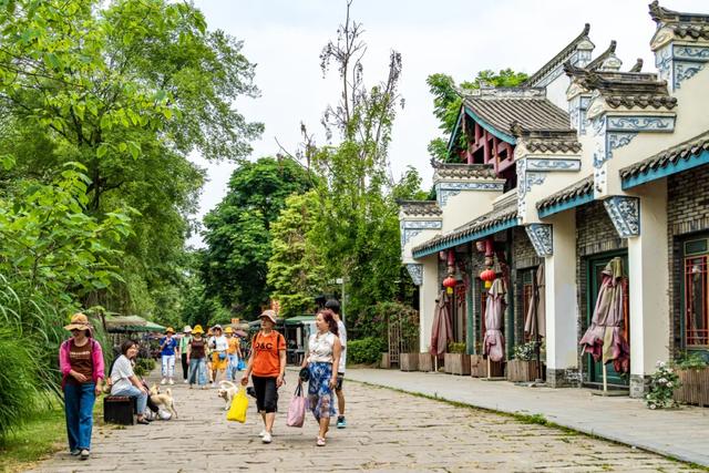 夏日漫游郫都古镇，感受最实在的岁月静好！