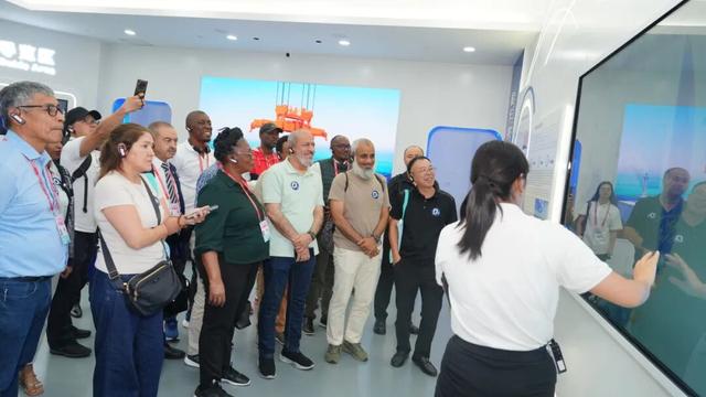 交筑•探索之旅！振华长兴基地举办媒体开放日活动