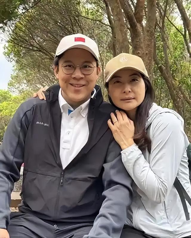 郭晶晶代言品牌被立案调查，品牌方发文致歉