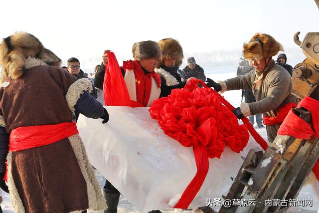 采头冰喽！呼和浩特欢乐冰雪节冰建启动