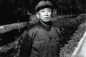 四大野战军，拥有上将战功，却没有上将军衔的四人是谁？图片