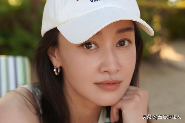私生活混乱？被传是陈坤儿子生母，从央视离职的她，如今怎么样了