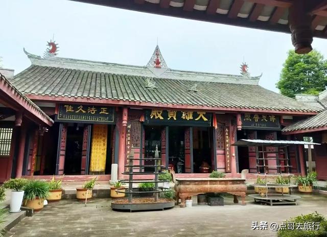 成都新都超级低调的明朝寺庙，袖珍精致，让人宁静安心，不要门票