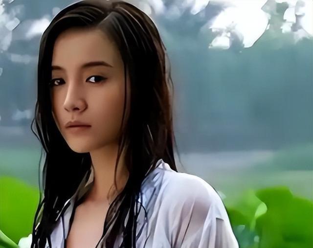 大衣哥跳楼身亡、赵本山灵堂、宋佳知三当三，造谣的越来越离谱了