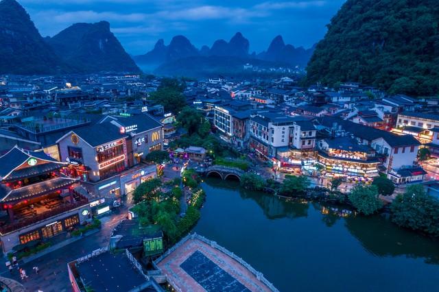 湖南又一千年古镇火了，特色胜过阳朔，门票免费却少有人知道。