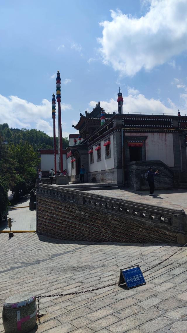藏传佛教格鲁派四大寺院之一，西宁塔尔寺，碰巧免费进去了