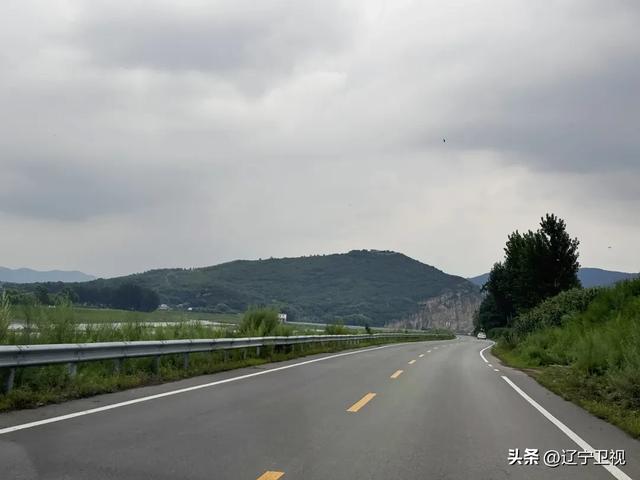 辽宁版"小川藏线"曝光!这条绝美自驾公路,藏着东北最野的风景!