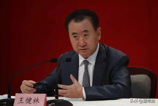 卖光109座万达广场，为何仍救不了王健林？