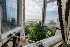 青岛八大关，只有这座别墅览尽青岛美景，谁看了都想住进去图片