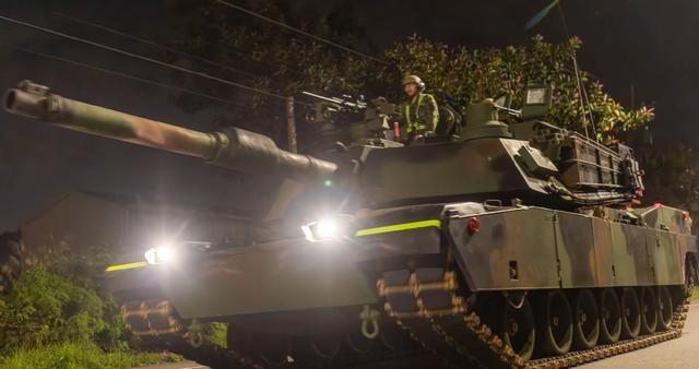 中国的制裁清单送进白宫后，美国头一次这样气急败坏