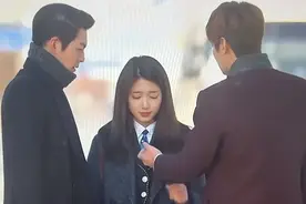 《继承者们》十年之约，十年后我们才真正懂了欲戴皇冠，必承其重图片