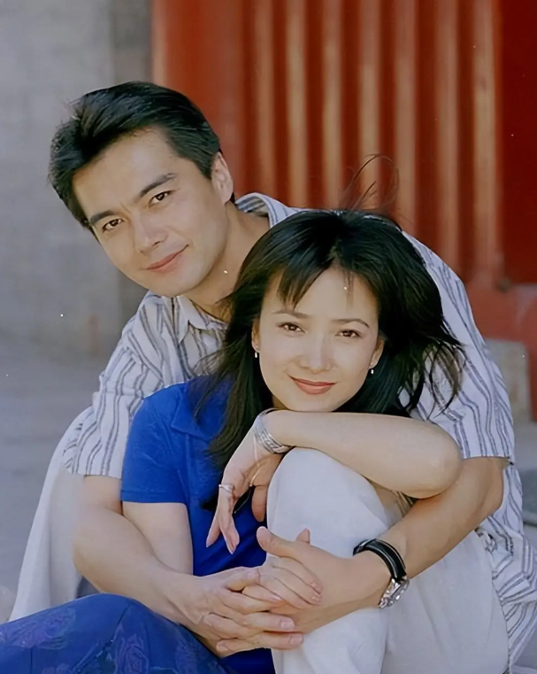 何晴离世3天，才发现她与许亚军儿子名字暗藏深意，字字都有来头