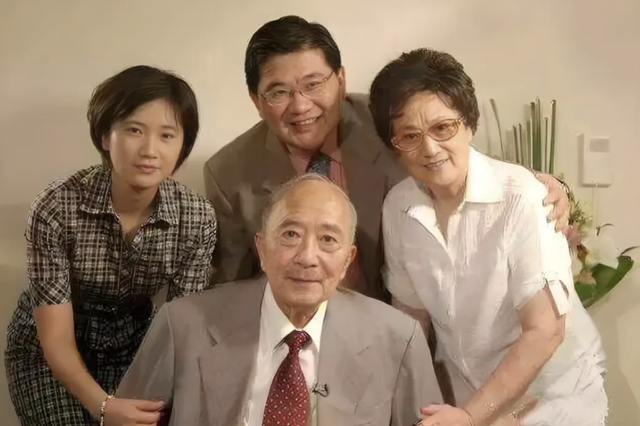 孙道临：41岁娶王文娟为妻，晚年崩溃大哭“你们认识的他没有了”