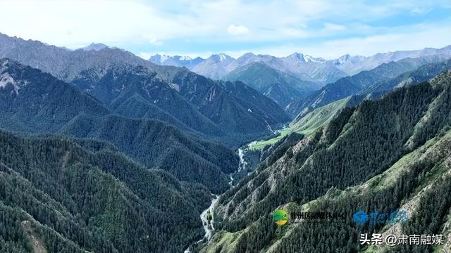 肃南：盛夏祁连山风光旖旎
