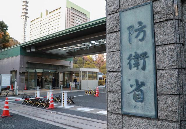 中方对日表态重大升级！日本应完全解除武装，主动彻底去军事化！