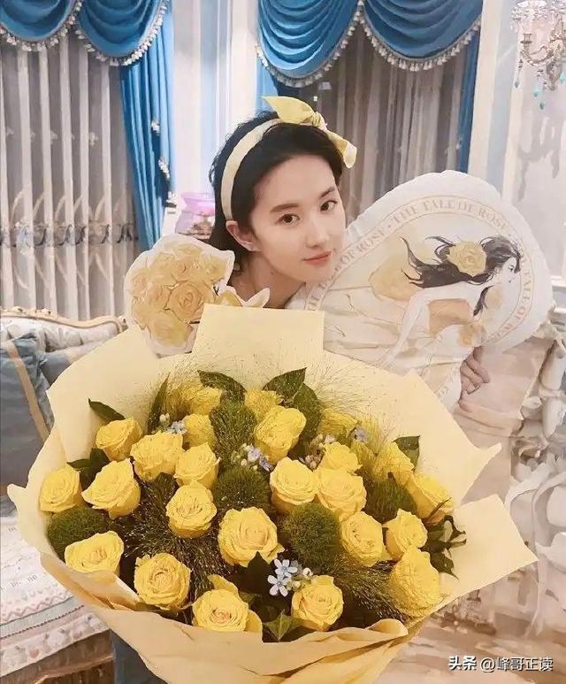 一场香港大火，让大家看清38岁刘亦菲的“真面目	”，赵立坚说对了