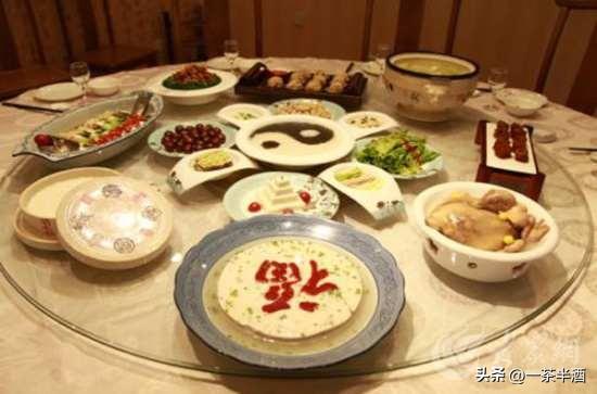 自驾营地：泰安市境内免费床车房车自驾停车露营地主要景点及美食