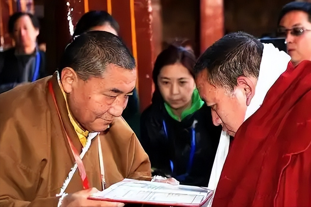 六世班禅进京真相，乾隆用宗教怀柔，换来边疆60年安稳