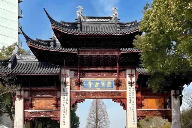 第一蟹乡竟然藏在这座百强县里，吃蟹，听曲，乐不思蜀