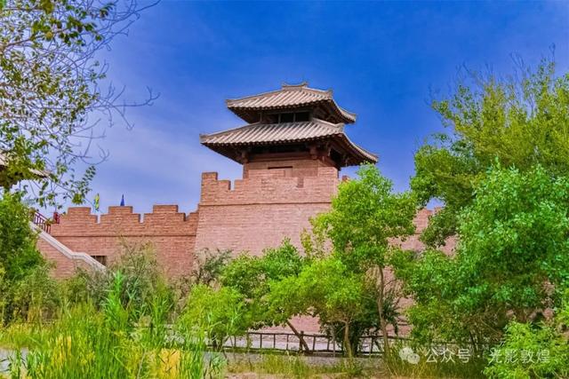 阳关玉门关旅游区风轻云淡正是秋游好时节
