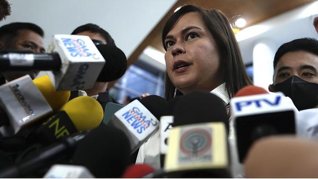 菲“内战”打响，但杜特尔特还未吹响反攻号角，各方在等一个契机