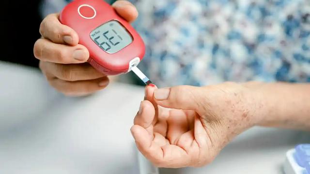 医生研究发现：经常吃芋头的人，用不了多久，肠胃或有这4个变化