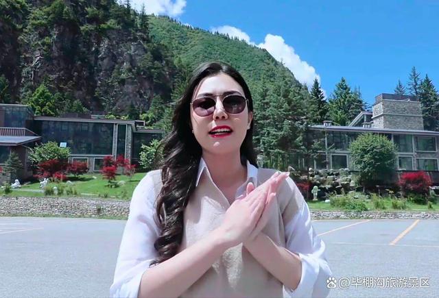 执清凉为笔！泰国百商团走进毕棚沟，共绘山水长卷！