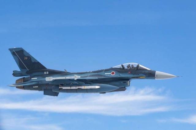 高市早苗对华正式“宣战	”！马克龙转头背叛日本	，特朗普告示全球