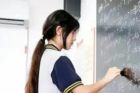 从逻辑上深度分析，姜萍这事为什么肯定是假的图片