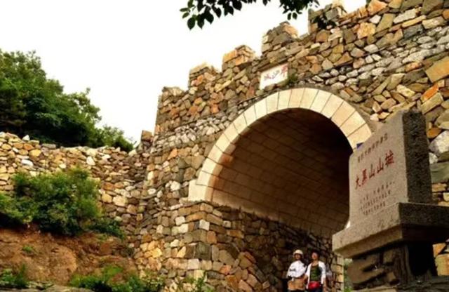 金州城市档案：大黑山山城