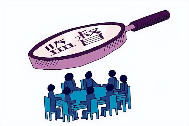 偷鸡不成蚀把米！女子投诉高铁工作人员抽烟，自己却被扒个底朝天