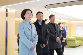 杨兰英调研湖南省网上家长学校建设情况：建立长效机制，实现共建共享图片