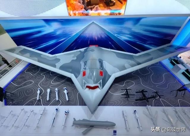 下午察：中国空中“航母”“大蝙蝠”先后首飞的威慑