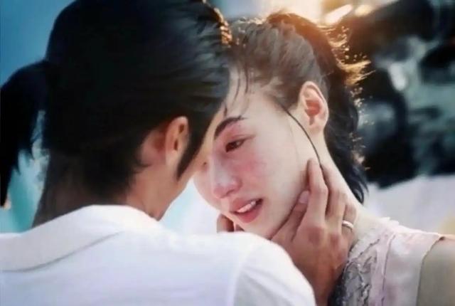 离婚14年后，谢霆锋做梦也没想到	，45岁张柏芝依然给他留足了体面