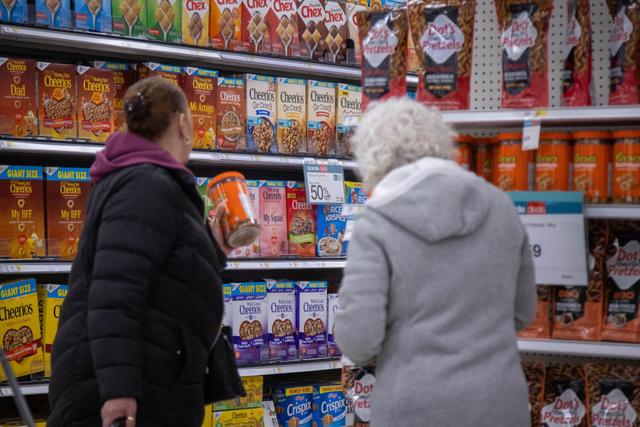 特朗普一年“封神”？凭一己之力重塑美国，这些改变再也回不去了