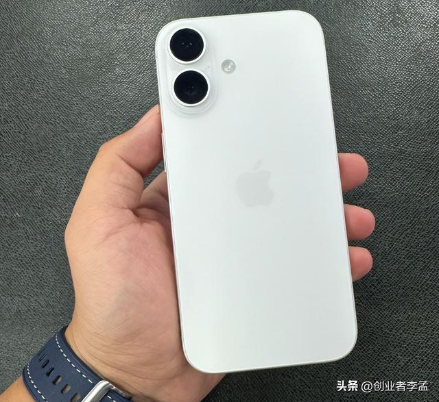 小屏机多年“投票没输过,销量没赢过”,vivoX300为啥也成小屏了？