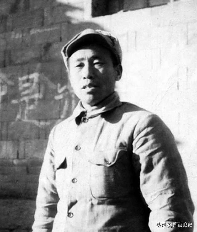 他是开国少将，儿子被活煮，妻子被刺穿左乳，他开始报仇之路