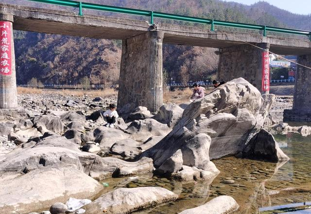 河南杀出黑马！郑州洛阳都懵了，这座小县城靠什么吸金 45 亿