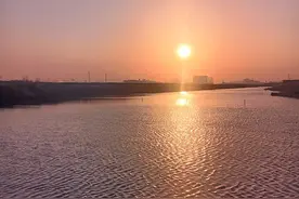 《拿起，放下》图片
