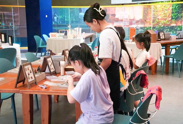 “史上最长”春节假期，微博智搜推荐您来万宁冲浪！